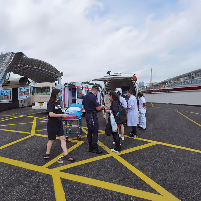 河南郑州市登封市长途救护车租赁到漯河市源汇区非急救转运车-救护车出租