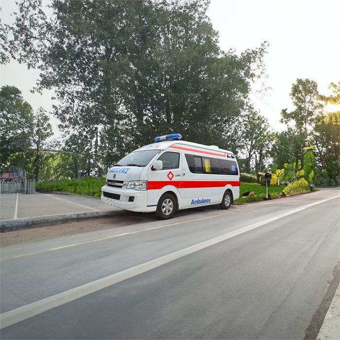 郑州中原租120私人急救车到河南洛阳市第二中医院 救护车出租的价格是多少