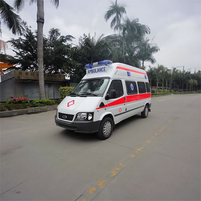 河南巩义租用私人救护车护送到河南省河南省军区医院 救护车辆出租价格多少