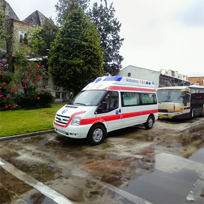 河南郑州航空港租赁私人救护车转运到洛阳市第二中医院 救护车出租公司哪里好