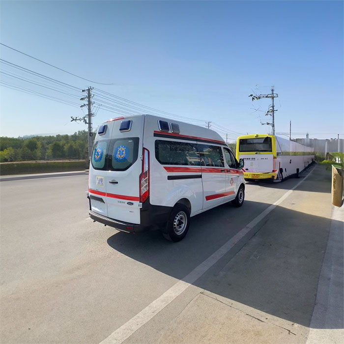 郑州市巩义救护车出租公司租赁到许昌市禹州市救护车多少钱一台