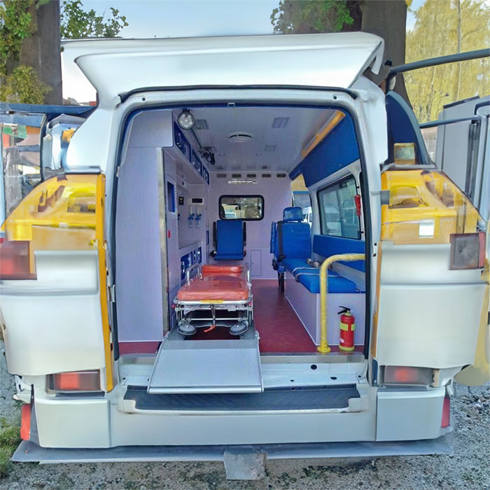 郑州市登封120救护车护送到洛阳市洛龙区救护车收费价目表