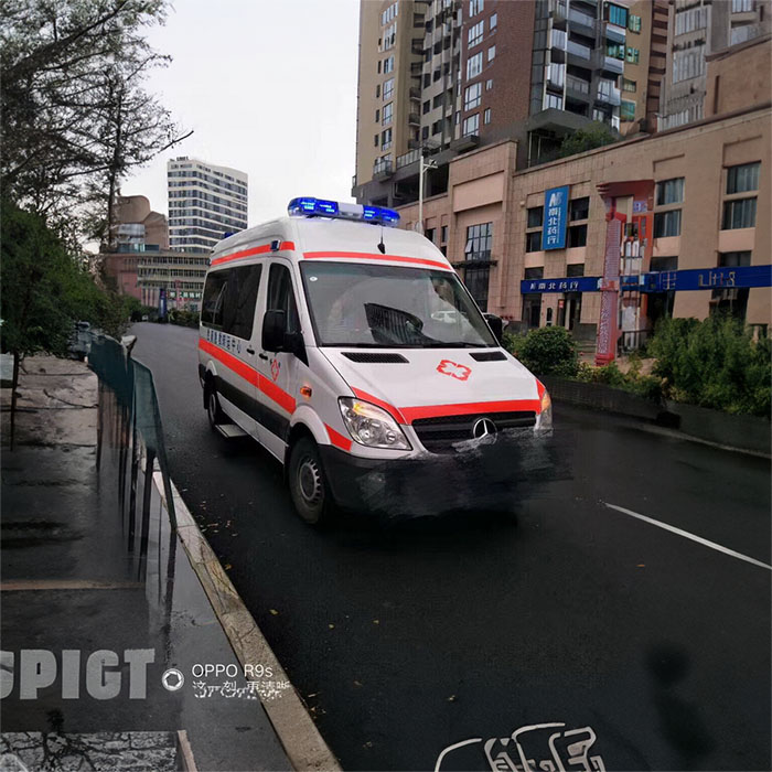 河南郑州市经开区租赁私人救护车转运到河南科技大学附属医院 哪里有救护车出租