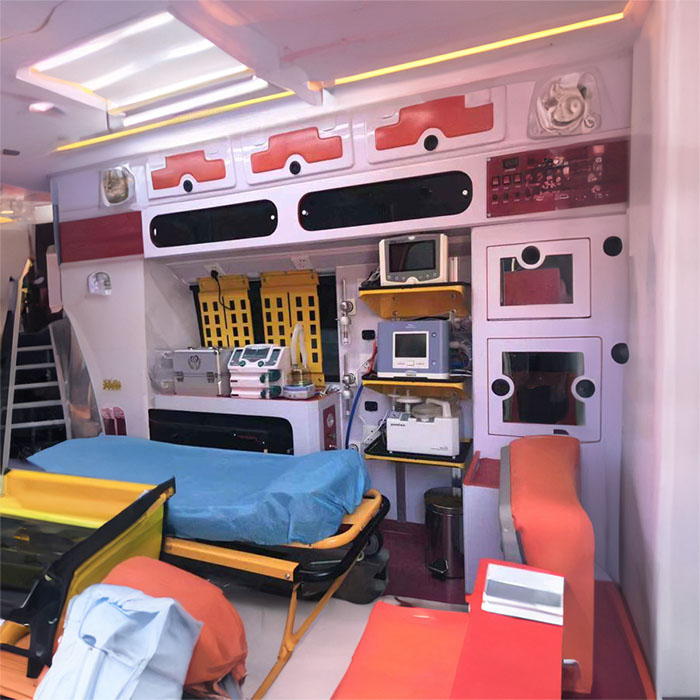 河南巩义跨省救护车护送到驻马店市金坛救护车送病人怎么收费