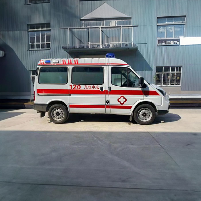 荥阳预约私人救护车租赁到信阳市中医院 出租救护车一般多少钱一辆