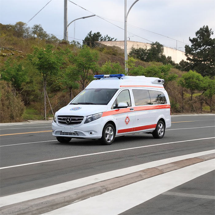 郑州市登封中原区跨省救护车出租到濮阳市濮阳县私人救护车转运-救护车出租