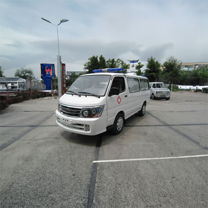 郑州新郑租私人救护车到河南郑大五附院 救护车出租一般多少钱一辆