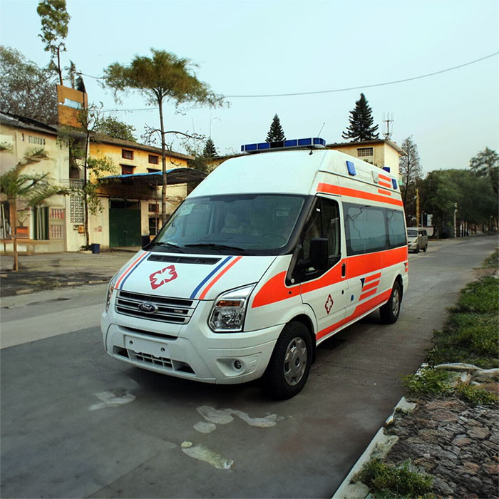 高新区救护车出租公司转运到新乡市新乡县租赁私人救护车联系电话