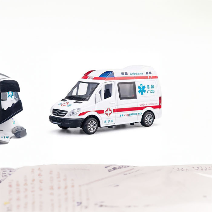 河南郑州新密租赁私人救护车到河南省郑大五附院 救护车出租哪个公司好