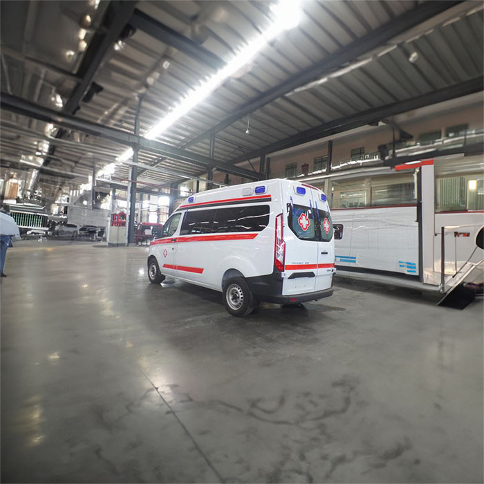 河南郑州二七救护车出租到河南郑州市中心医院 出租一趟救护车多少钱