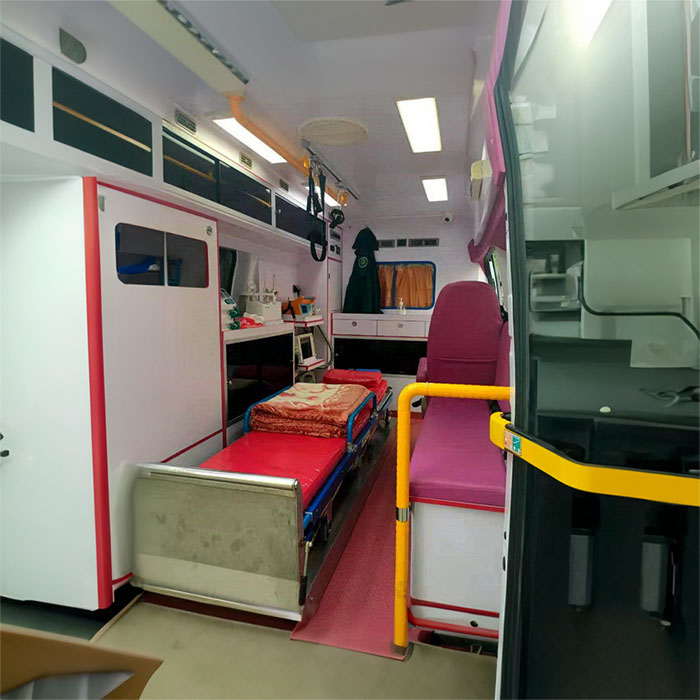 河南郑州市租120私人急救车到信阳地区中医院 私人救护车出租一般多少钱