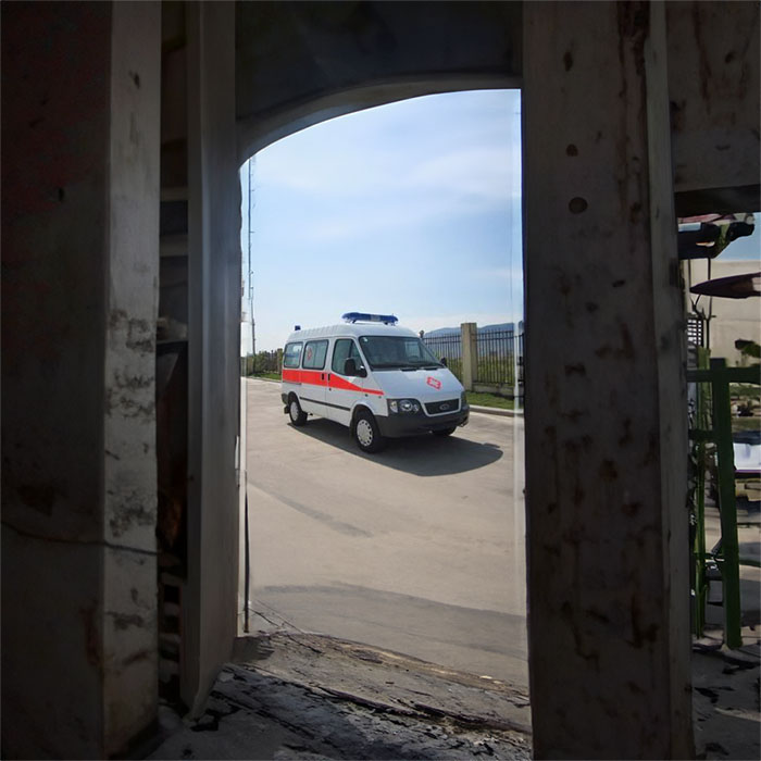 郑州市荥阳租赁私家救护车转院到河南省华源新乡市中心医院 哪里出租救护车