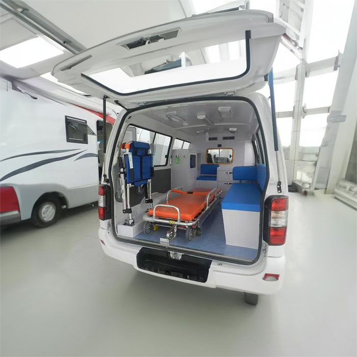 河南郑州惠济区跨省救护车租赁到信阳市平桥区私人医院救护车出租