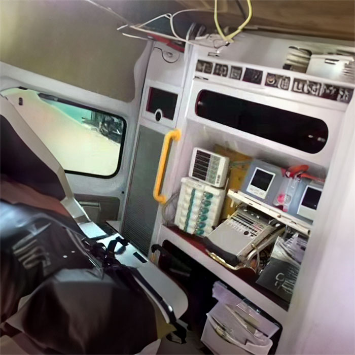 河南管城区私人救护车转运到驻马店市西平县救护车出租服务长途转运服务-救护车出租
