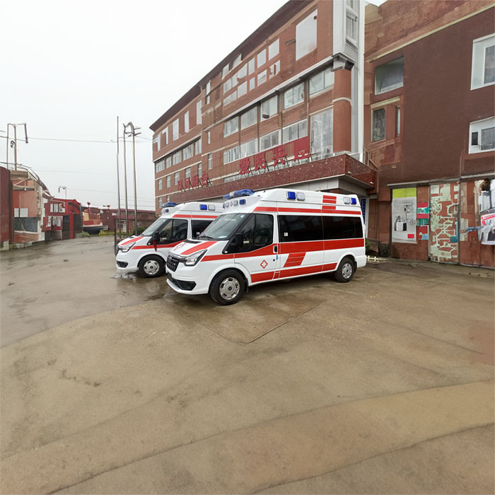 河南郑州市二七区正规救护车出租到信阳市潢川县救护车租赁
