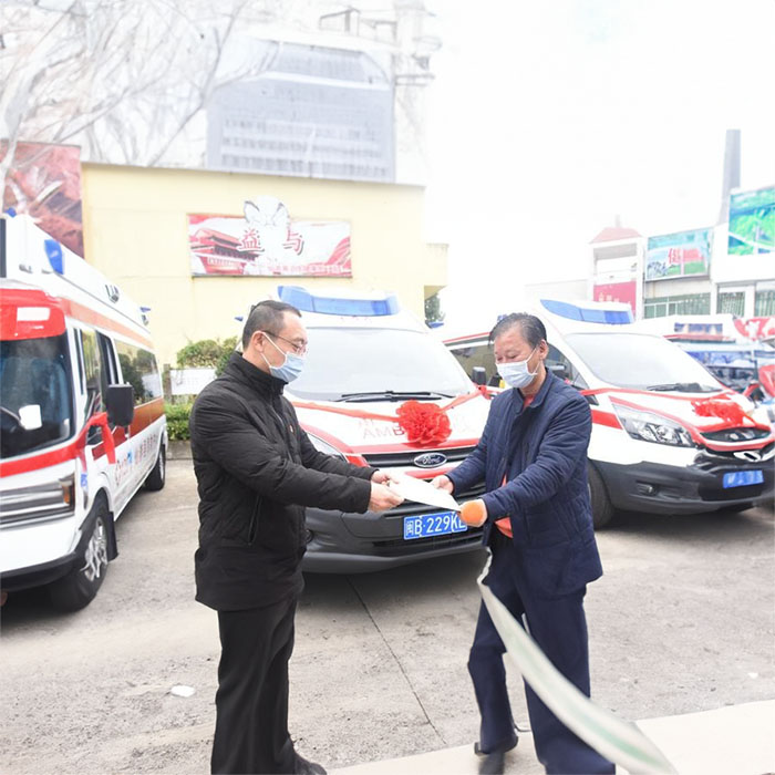 郑州高新区正规救护车出租租赁到南阳市市辖区租车救护车
