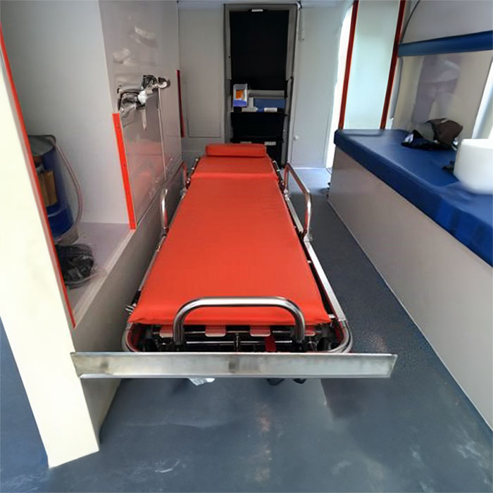 郑州周边120救护车出租到新乡市卫滨区专业救护车出租