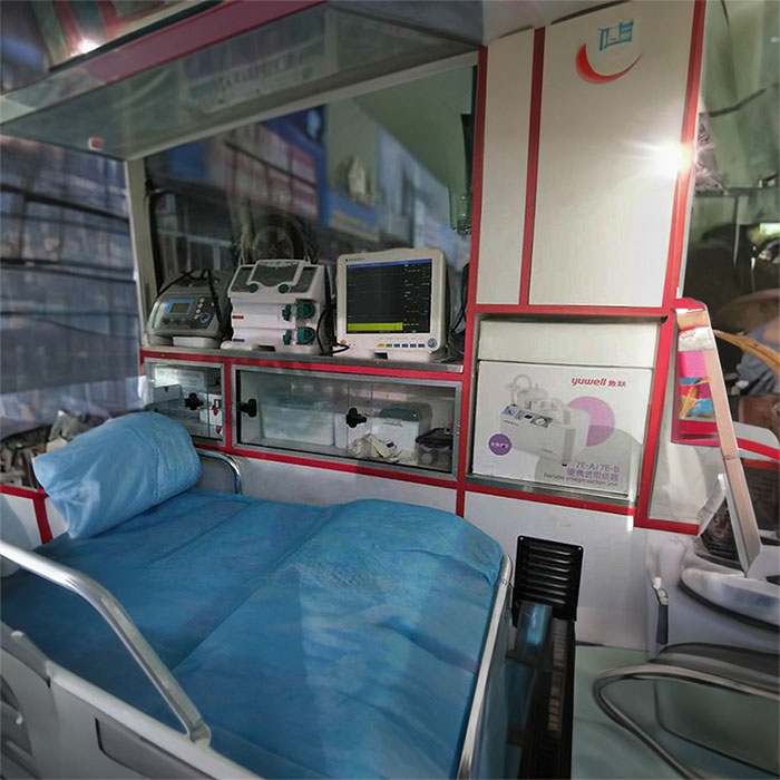 郑州市荥阳正规救护车出租到濮阳市濮阳县救护车接送价格