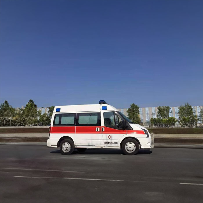 航空港租私人急救车到河南科技大学附属医院 出租救护车一般多少钱一辆