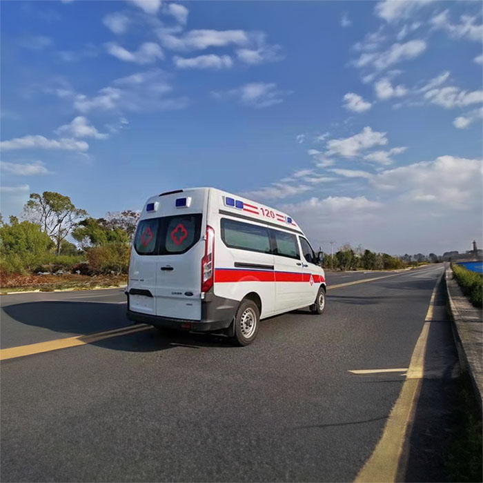 郑州市登封出租急救车护送到河南大学淮河医院 救护车在哪里出租