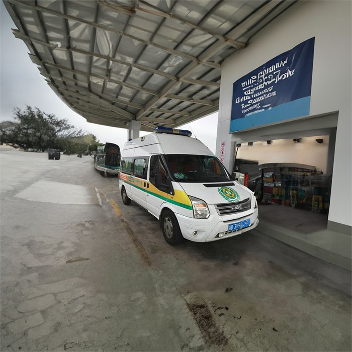 河南新郑租私人救护车转院到郑州大学第二附属医院 救护车出租要多少钱