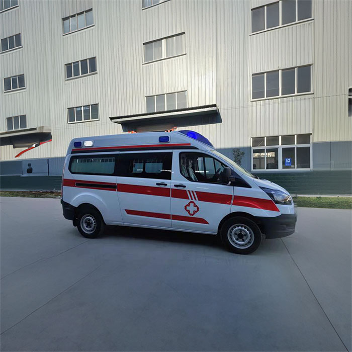 郑州荥阳市租赁私家救护车转院到河南省漯河市人民医院 救护车出租多少钱