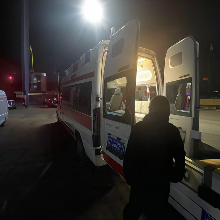 郑州经开区救护车出租服务护送到商丘市柘城县抢救车租赁