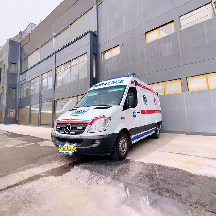 河南郑州市跨省救护车转运到漯河市郾城区救护车护车出租