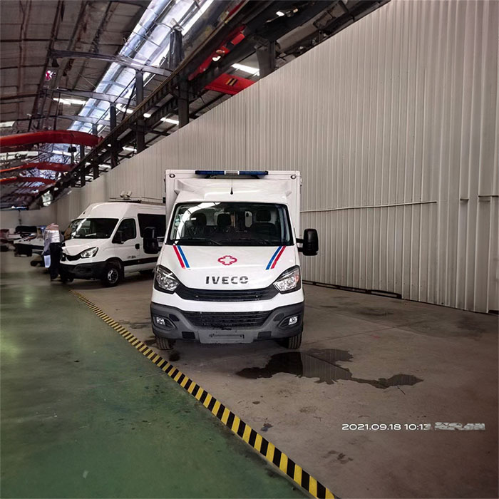 河南郑州市荥阳市哪里有救护车转运到漯河市急救车护送转运租赁公司-救护车出租