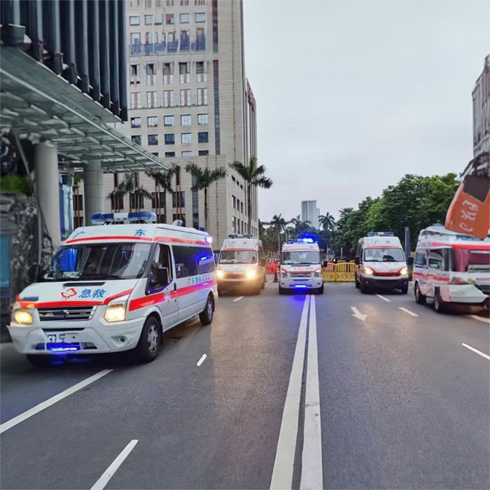 郑州市荥阳救护车出租公司转运到许昌市襄城县救护车出租转运