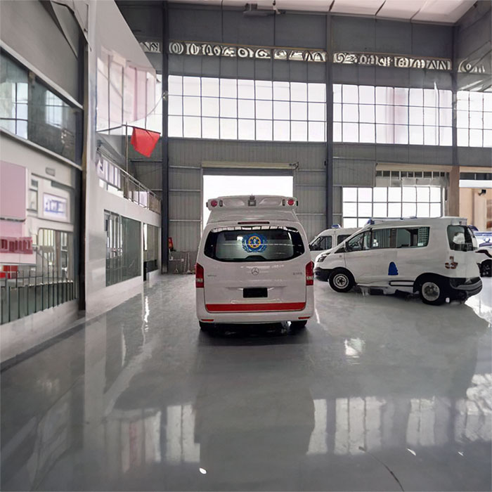 郑州中牟县预约私人救护车租赁到河南省中国一五三中心医院 救护车出租长途得多少钱