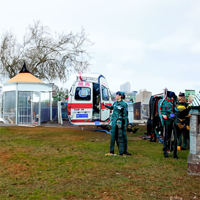 河南郑州市巩义租私人急救车到河南省洛阳市第二人民医院 救护车出租 多少钱一辆