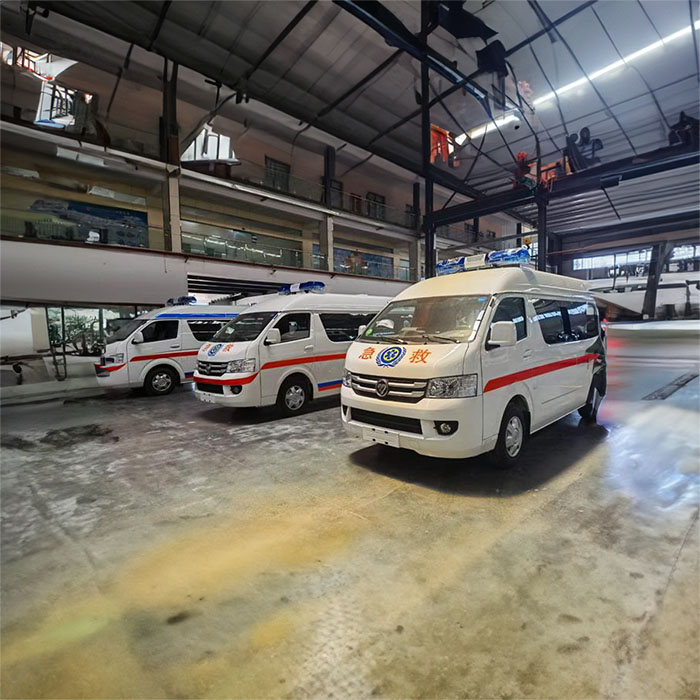 郑州市荥阳租私人救护车到河南新乡医学院一附院 叫救护车一般多少钱出租公司