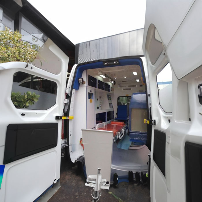 郑州航空港预约私人救护车租赁到河南河南大学附属人民医院 救护车如何收费 出租公司