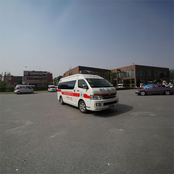 河南管城租120私人急救车到河南郑州市骨科医院 长途救护车出租哪里专业