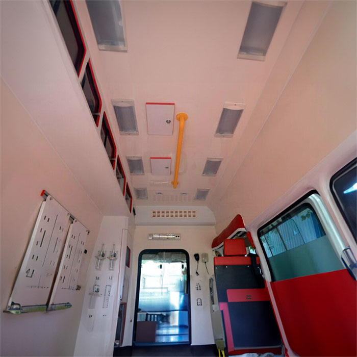 郑州市郑东新区租私人救护车转院到河南省新乡医学院附属医院 出租转院救护车多少钱