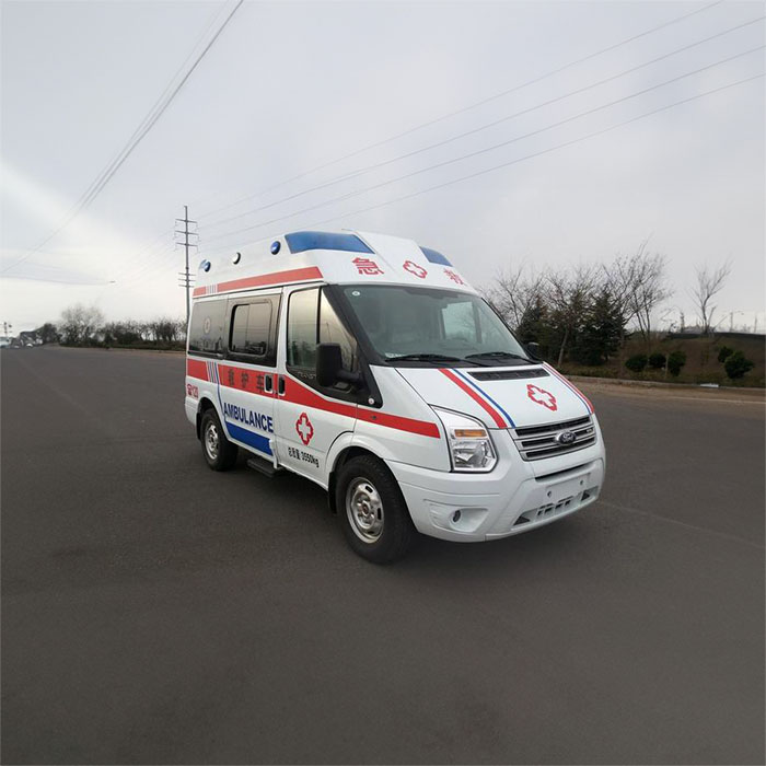 河南郑州市金水租赁正规救护车到信阳市中医院 哪里有救护车出租 多少钱
