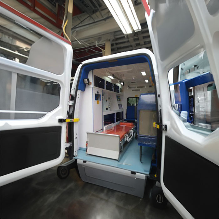 河南郑州上街区120私人救护车租赁到河南省郑州铁路中心医院 出租120救护车多少钱