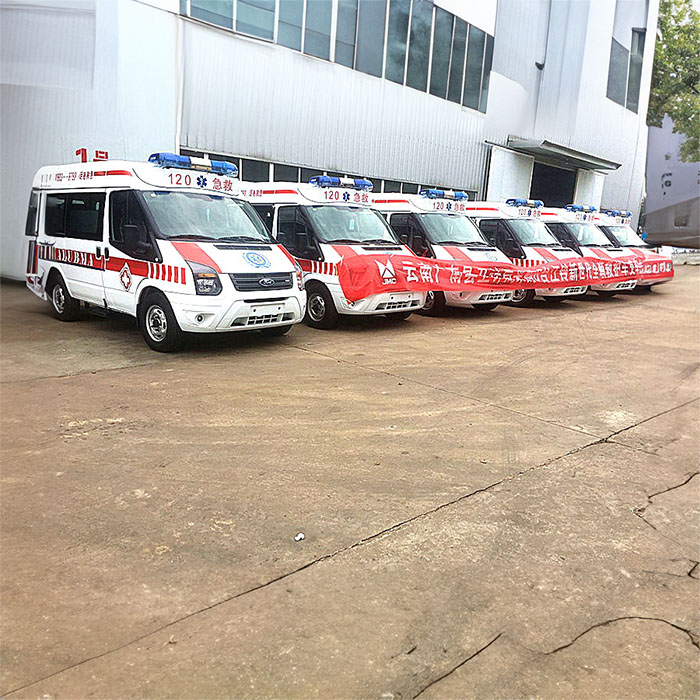 郑州中牟县租赁私家救护车转院到河南省新乡市人民医院 哪里有救护车出租 多少钱