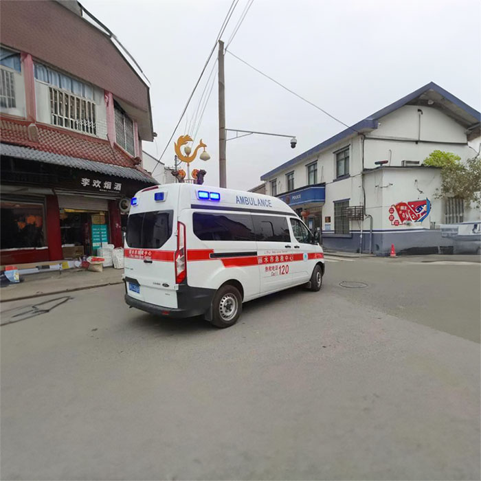 河南郑州上街租私家救护车转院到河南省周口地区人民医院 包救护车跨省多少钱出租