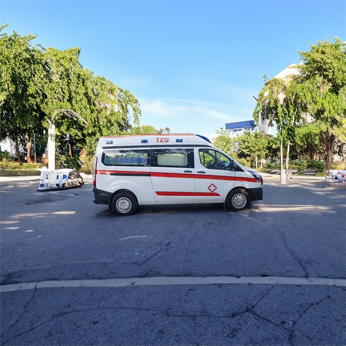 郑州市上街私人救护车到新乡市长途救护车电话