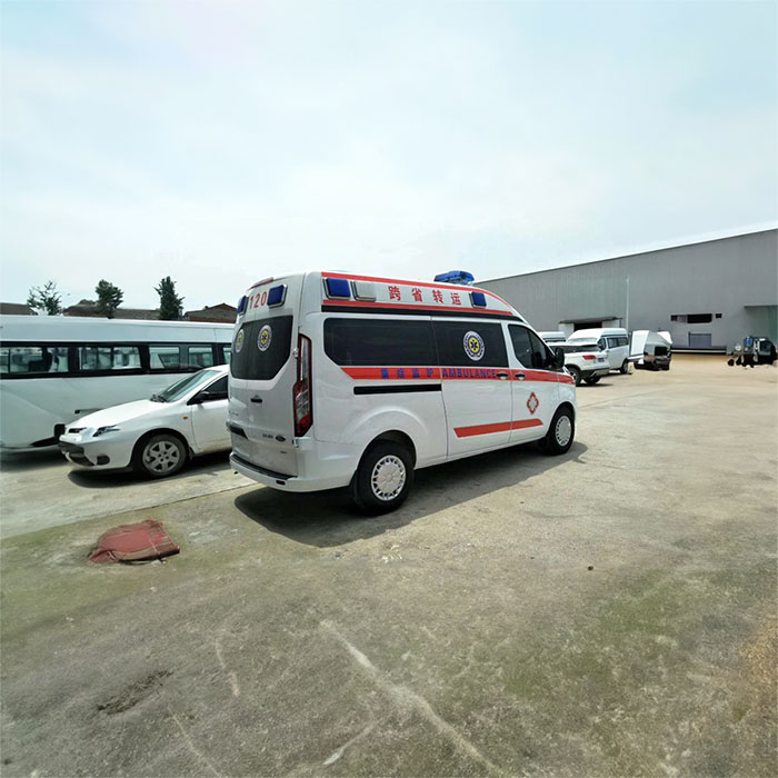 登封租赁私人救护车到河南河南省中医院 哪里有私人救护车出租
