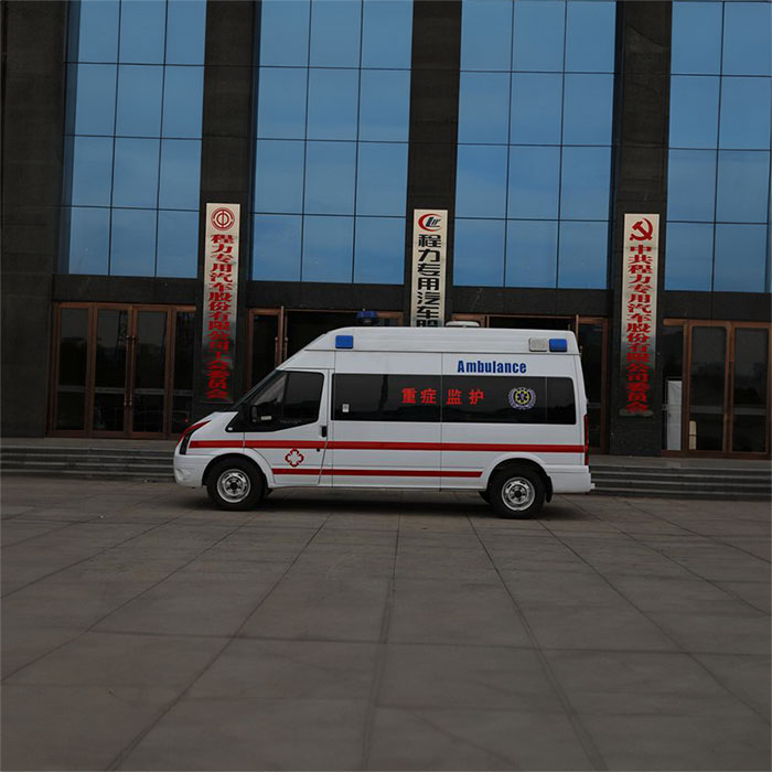 河南郑州市巩义市租用私人救护车护送到河南省中医院 哪里有私人救护车出租