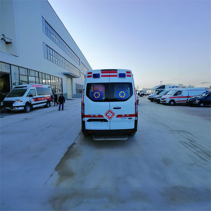 郑州市二七医院救护车转运到驻马店市新蔡县长途救护车出租
