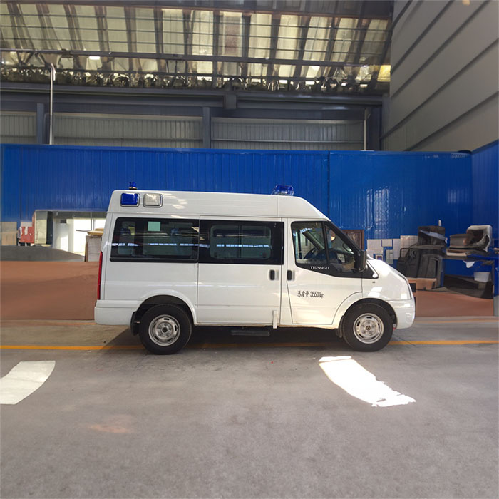 河南郑州中牟租救护车护送到南阳市桐柏县出租救护车的