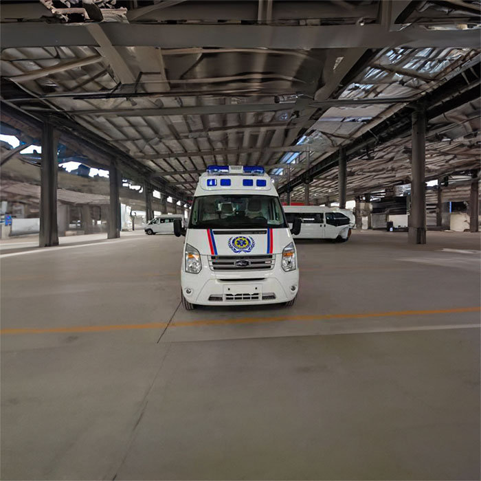 河南郑州上街区私人救护车租赁到河南弘大心血管病医院 出租私人救护车多少钱
