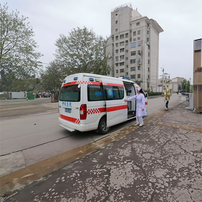 河南巩义市租赁私人救护车转运到安阳地区人民医院 救护车出租一般多少钱租用