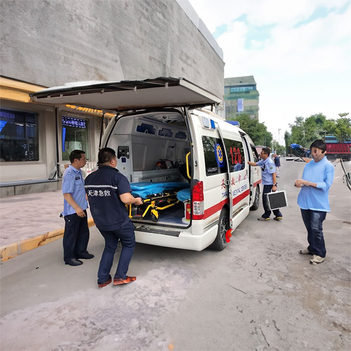 郑州新郑租私家救护车转院到河南省新乡市人民医院 出租救护车一般多少钱一辆