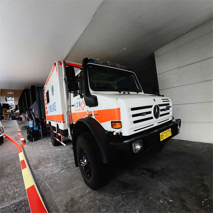 郑州本地长途救护车转院到三门峡市湖滨区救护车出租服务