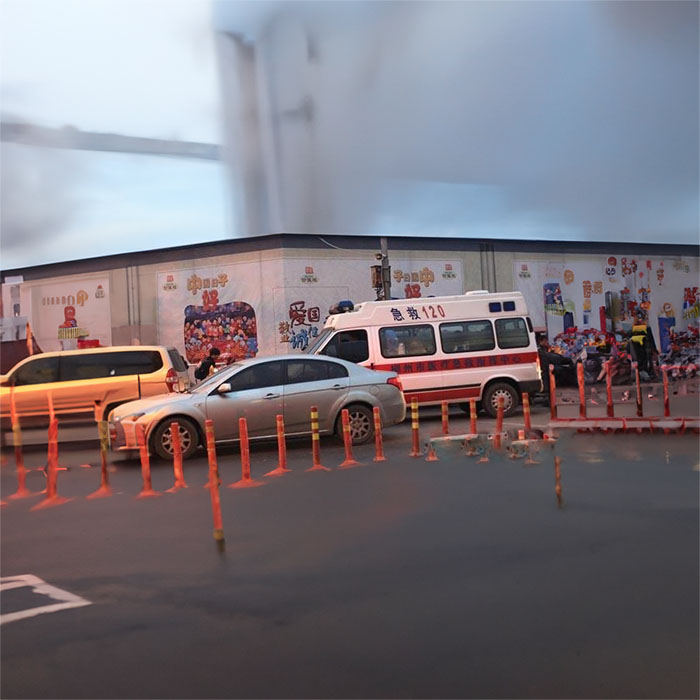 郑州市金水区私人救护车出租到河南洛阳市第二中医院 出租救护车一般多少钱